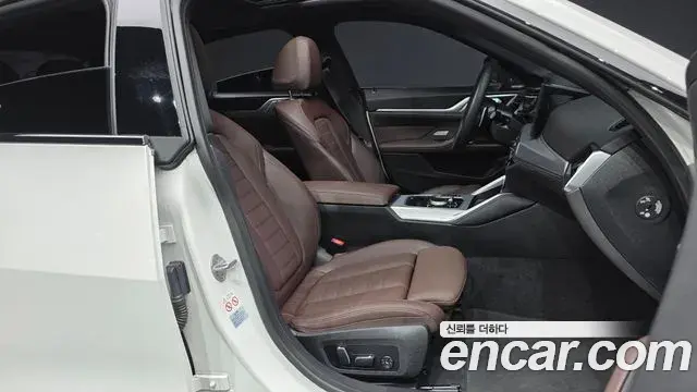 BMW 4 Series 2024 — ფოტო 7/20