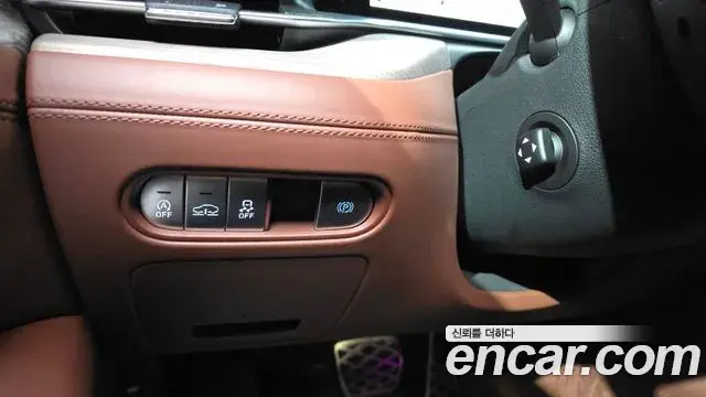 Genesis G90 2022 — Şəkil 2/20