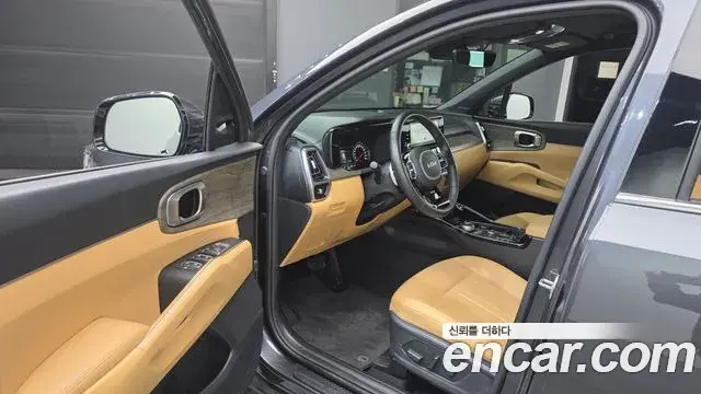 Kia Sorento 2022 — Фото 10/20