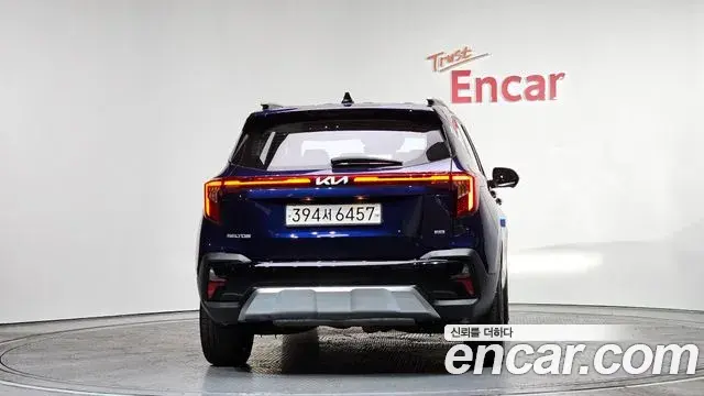 Kia Seltos 2024 — Photo 6/20