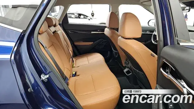 Kia Seltos 2024 — Photo 2/20