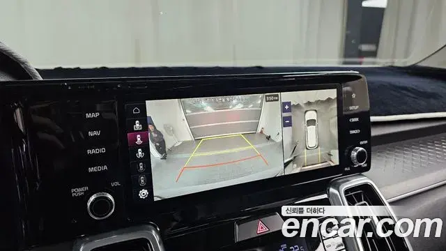 Kia Sorento 2022 — Photo 16/20