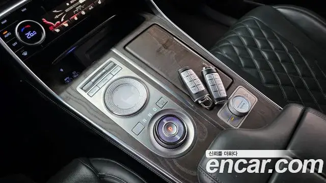 Genesis GV80 2021 — ფოტო 16/20