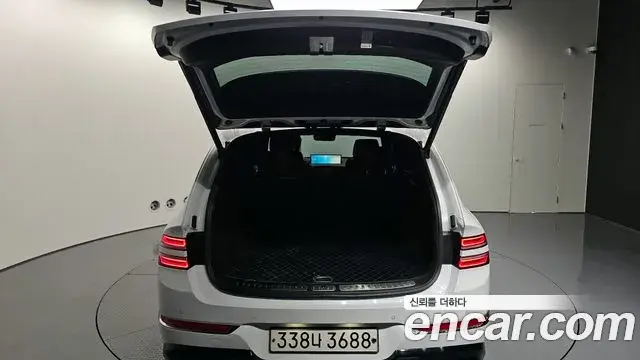 Genesis GV80 2021 — ფოტო 4/20