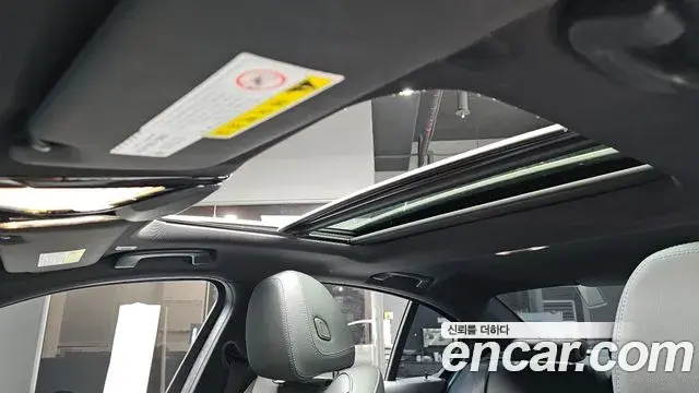 BMW 3 Series 2019 — Şəkil 7/20