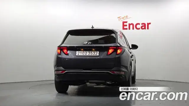 Hyundai Tucson Hybrid 2022 — ფოტო 2/20