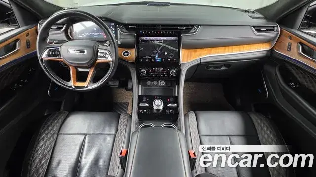Jeep Grand Cherokee 2023 — Photo 20/20