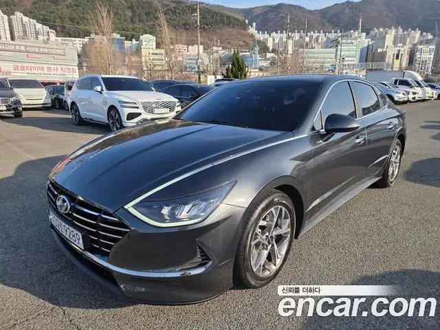 Hyundai Sonata Hybrid 2021 — ფოტო 3/20