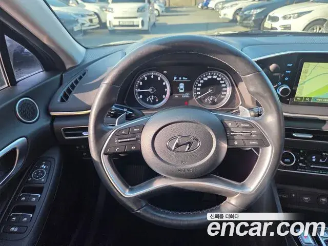 Hyundai Sonata Hybrid 2021 — ფოტო 12/20