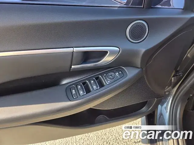 Hyundai Sonata Hybrid 2021 — ფოტო 7/20