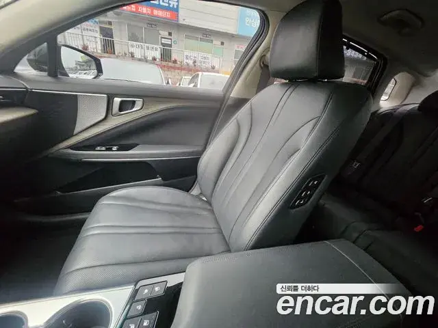 Kia K8 2024 — Şəkil 16/20