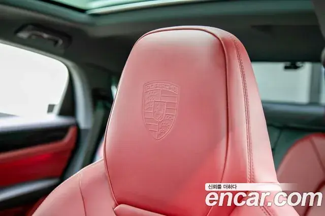 Porsche Cayenne 2021 — Photo 20/20