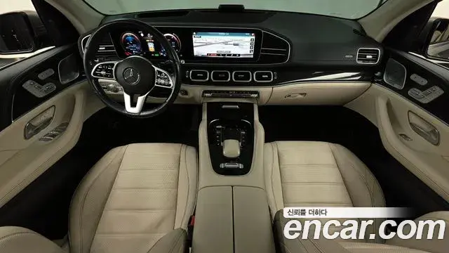 Mercedes-Benz GLE-Class 2021 — Photo 5/20