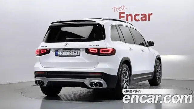 Mercedes-Benz GLB-Class 2023 — Şəkil 20/20