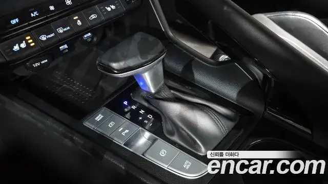 Hyundai The New Avante Hybrid 2021 — Şəkil 2/20