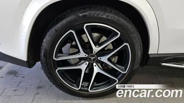 Mercedes-Benz GLE-Class 2022 — Фото 5/20
