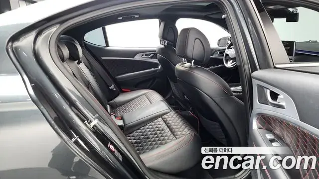 Genesis G70 2020 — Şəkil 16/20