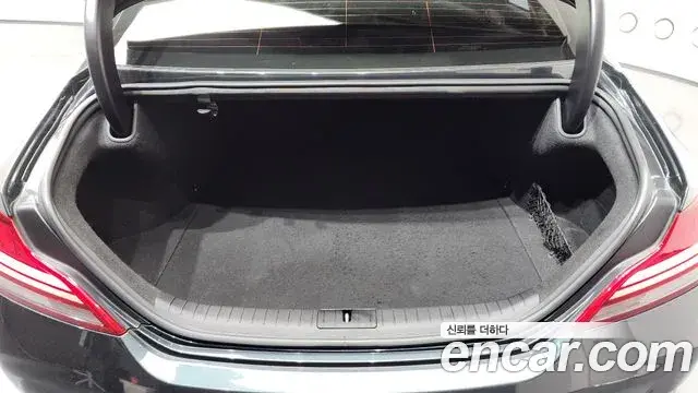 Genesis G70 2020 — Şəkil 1/20