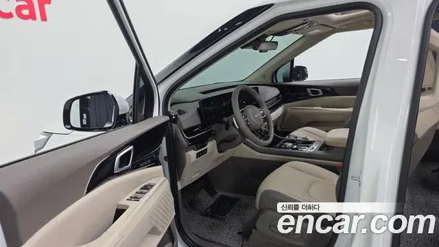 Kia Carnival 2024 — ფოტო 12/20