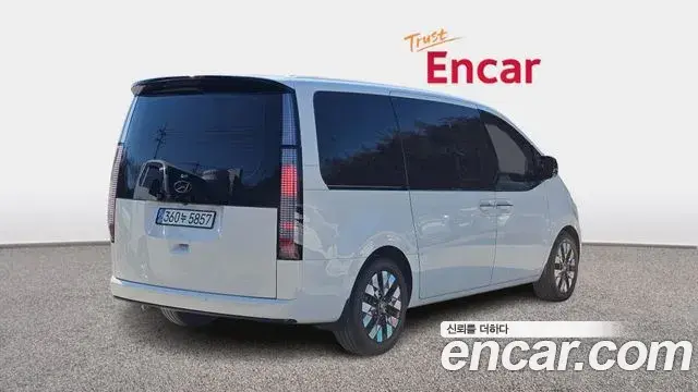Hyundai Staria 2021 — Şəkil 12/20