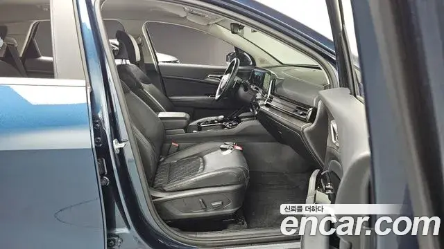 Kia Sportage 2021 — Photo 19/20