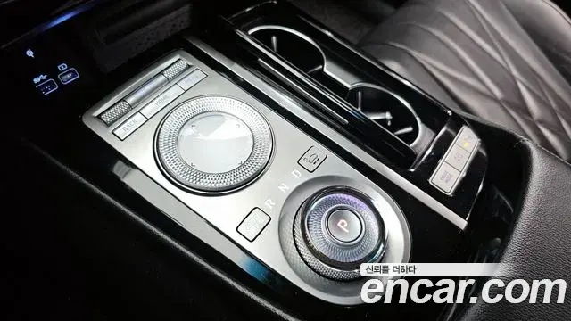 Genesis G80 2020 — ფოტო 18/20