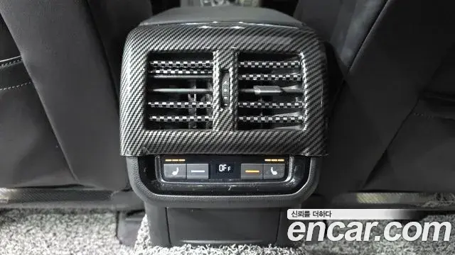 Volkswagen Arteon 2019 — Şəkil 8/20