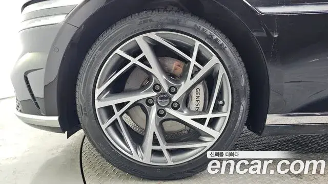 Genesis G90 2023 — Şəkil 18/20