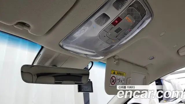 Genesis G90 2024 — Photo 18/20