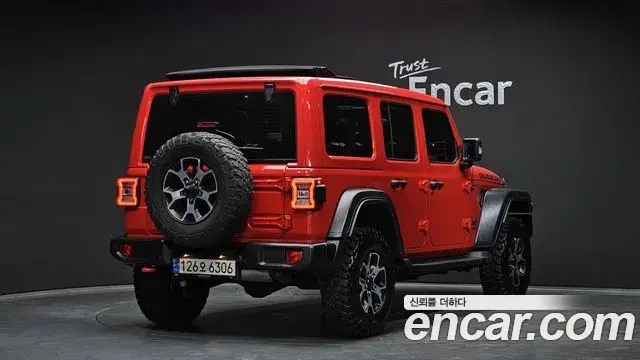 Jeep Wrangler 2022 — Photo 10/20