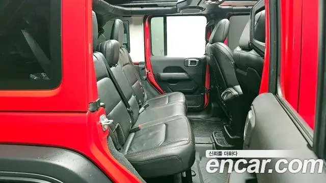 Jeep Wrangler 2022 — Photo 18/20