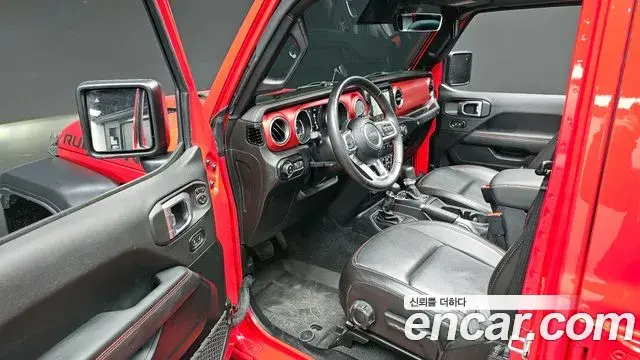 Jeep Wrangler 2022 — Photo 16/20