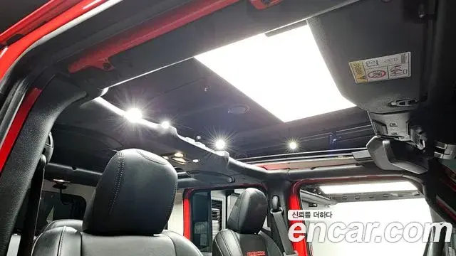 Jeep Wrangler 2022 — Photo 9/20