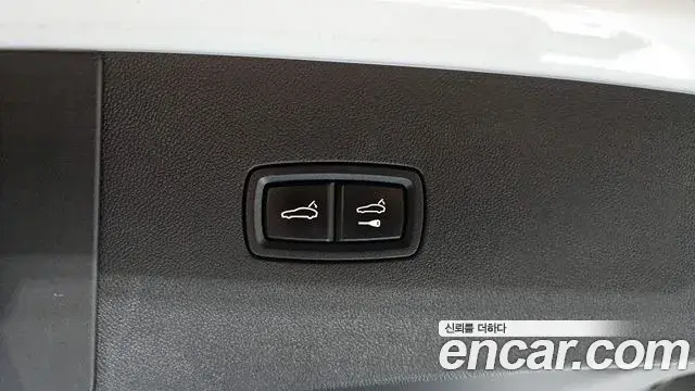 Porsche Cayenne 2021 — ფოტო 20/20