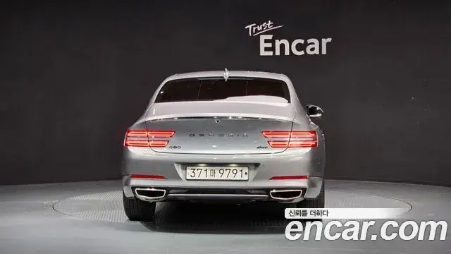 Genesis G80 2021 — ფოტო 8/20