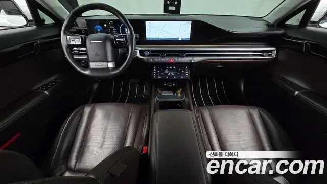 Hyundai Grandeur Hybrid 2023 — ფოტო 15/20