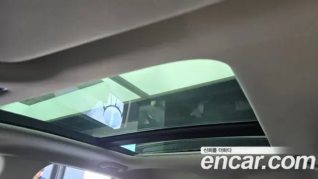 Hyundai Grandeur Hybrid 2023 — ფოტო 13/20