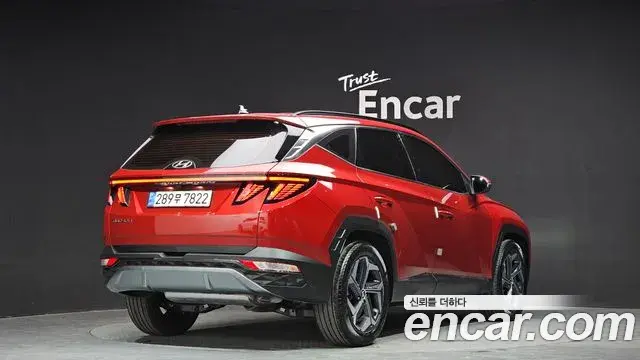 Hyundai Tucson Hybrid 2021 — ფოტო 4/20