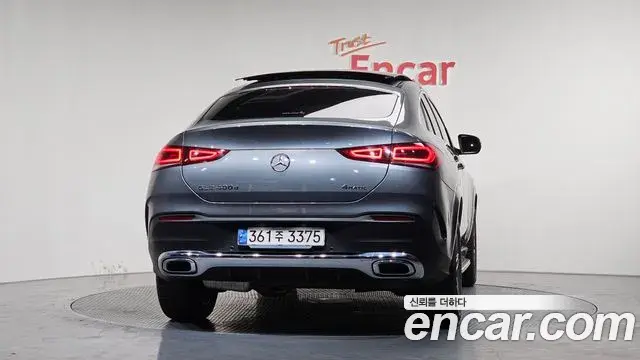 Mercedes-Benz GLE-Class 2021 — Фото 4/20