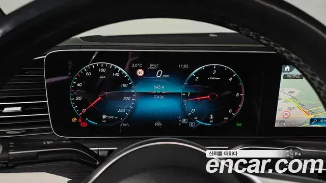 Mercedes-Benz GLE-Class 2021 — Фото 8/20