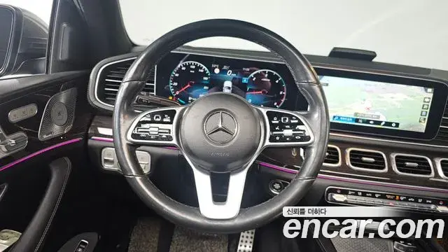 Mercedes-Benz GLE-Class 2021 — Фото 13/20
