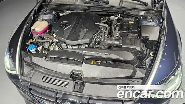 Hyundai Sonata Hybrid 2021 — Şəkil 8/20