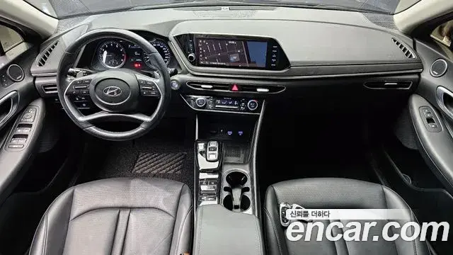 Hyundai Sonata Hybrid 2021 — Şəkil 10/20