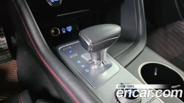 Genesis G70 2018 — ფოტო 17/20