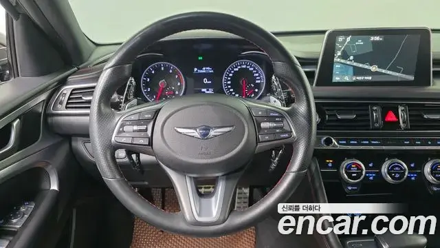 Genesis G70 2018 — ფოტო 19/20