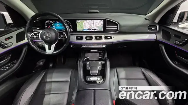 Mercedes-Benz GLE-Class 2020 — Şəkil 8/20
