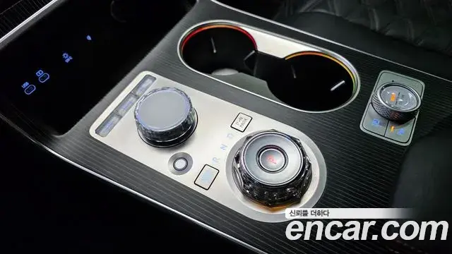 Genesis GV80 Coupe 2024 — ფოტო 15/20