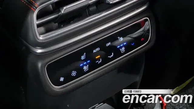 Genesis GV80 Coupe 2024 — ფოტო 16/20