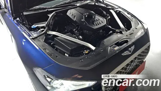 Genesis G70 2018 — Photo 16/20