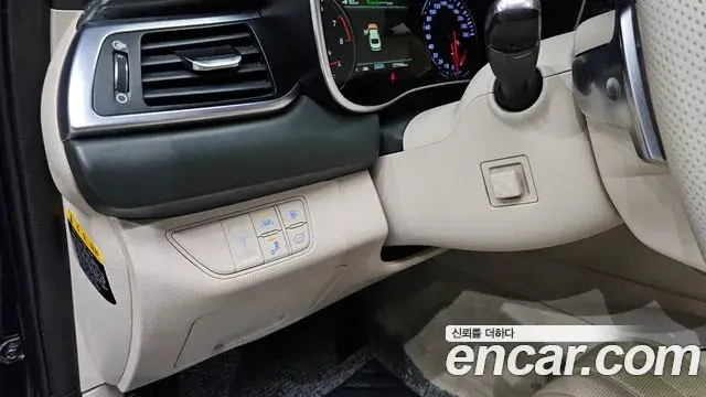 Genesis G70 2018 — Photo 5/20